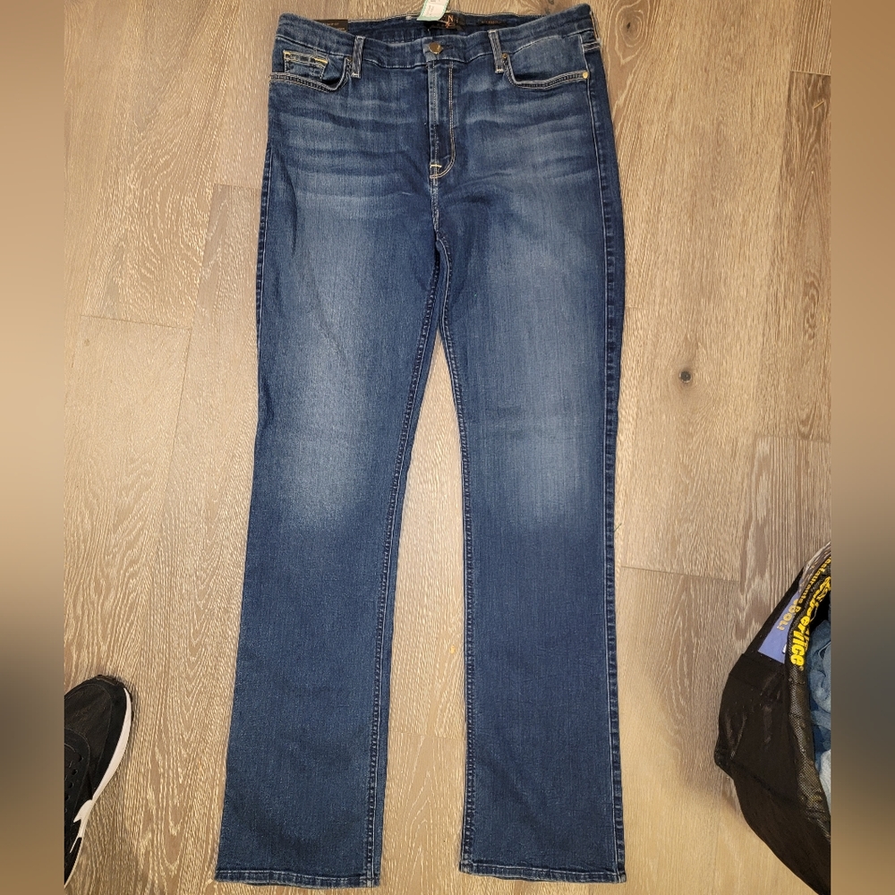 JEN7 Slim bootcut jeans sz 14